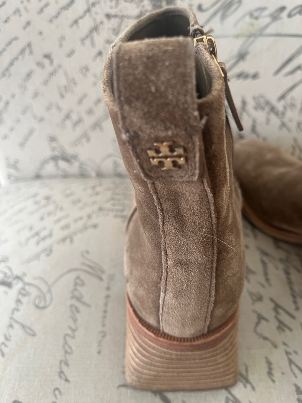 Tory Burch Casual 60mm Zip-Up Booties dust bag - Picture 4 of 13